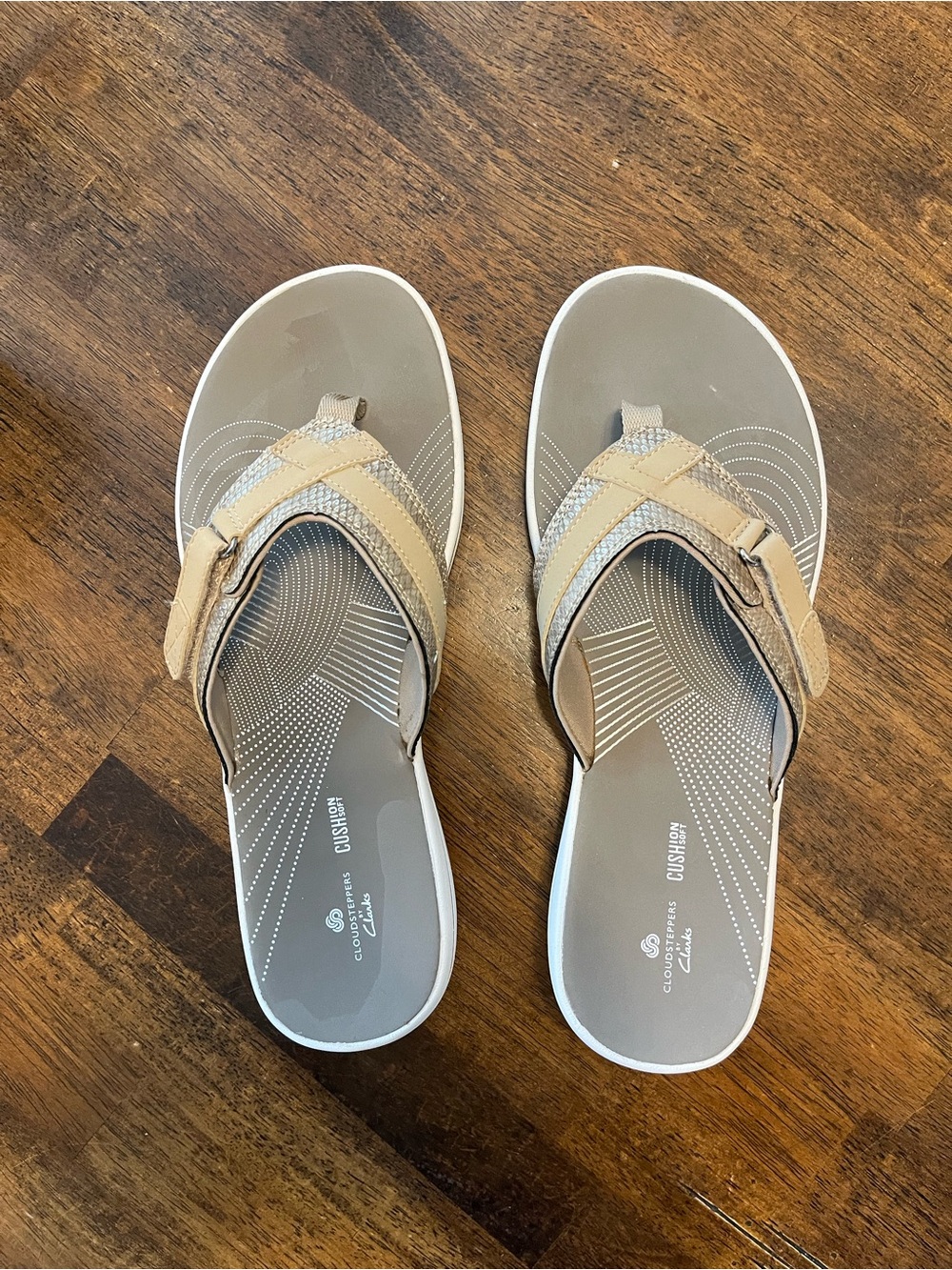 Clarks Beige Strap Cushion Flip Flops - Picture 2 of 8